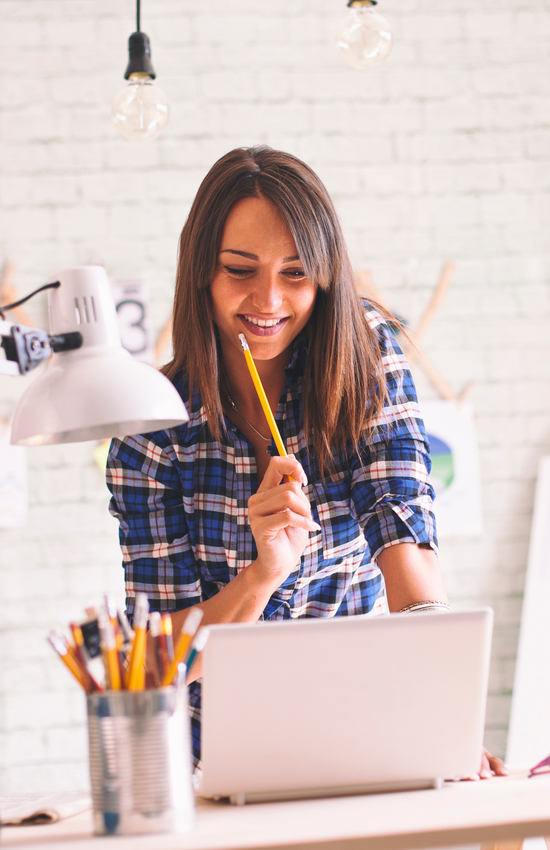 BONECO Office woman at work